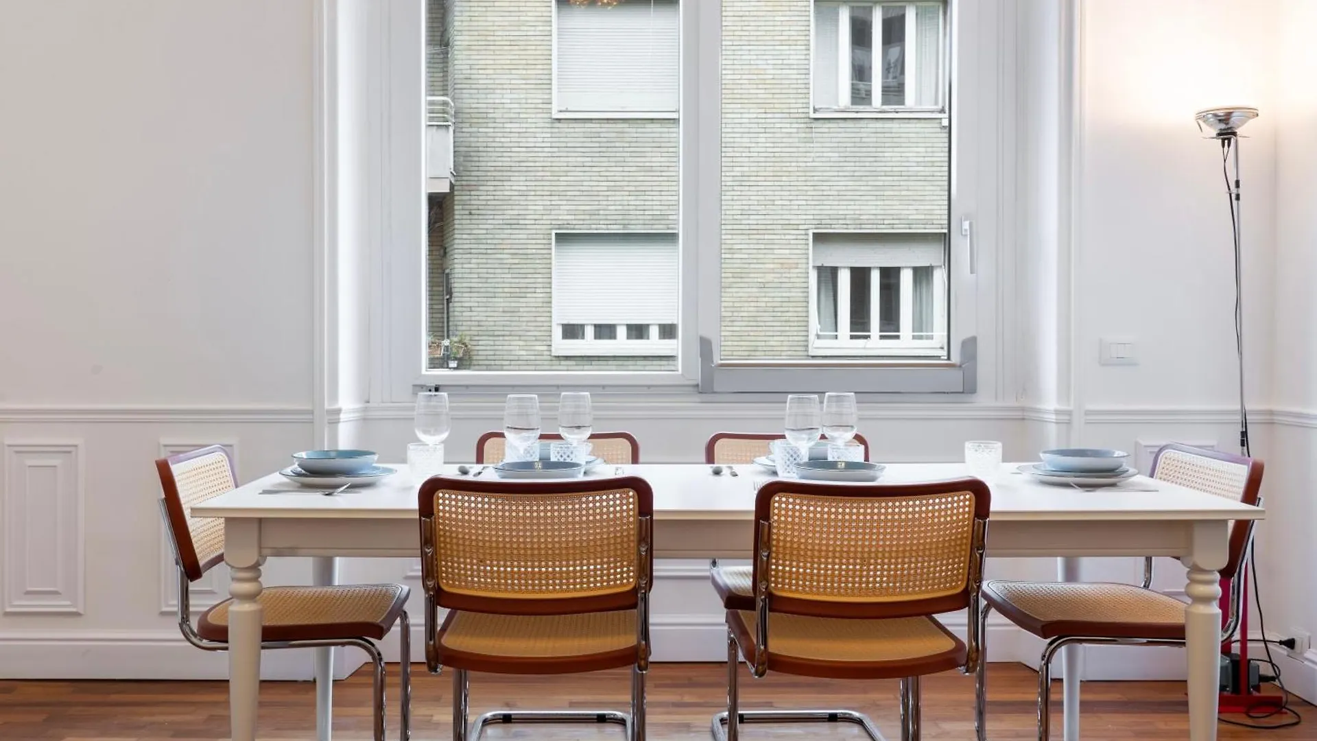 -Duomo- Luxury Design Apartment Milan Italy